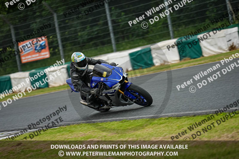 enduro digital images;event digital images;eventdigitalimages;mallory park;mallory park photographs;mallory park trackday;mallory park trackday photographs;no limits trackdays;peter wileman photography;racing digital images;trackday digital images;trackday photos
